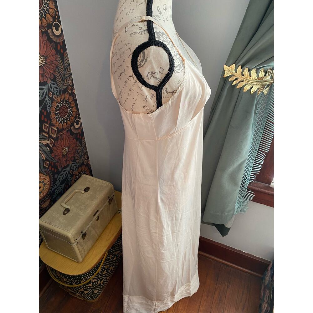 Vintage Cream Long Full Slip - Picture 3 of 9